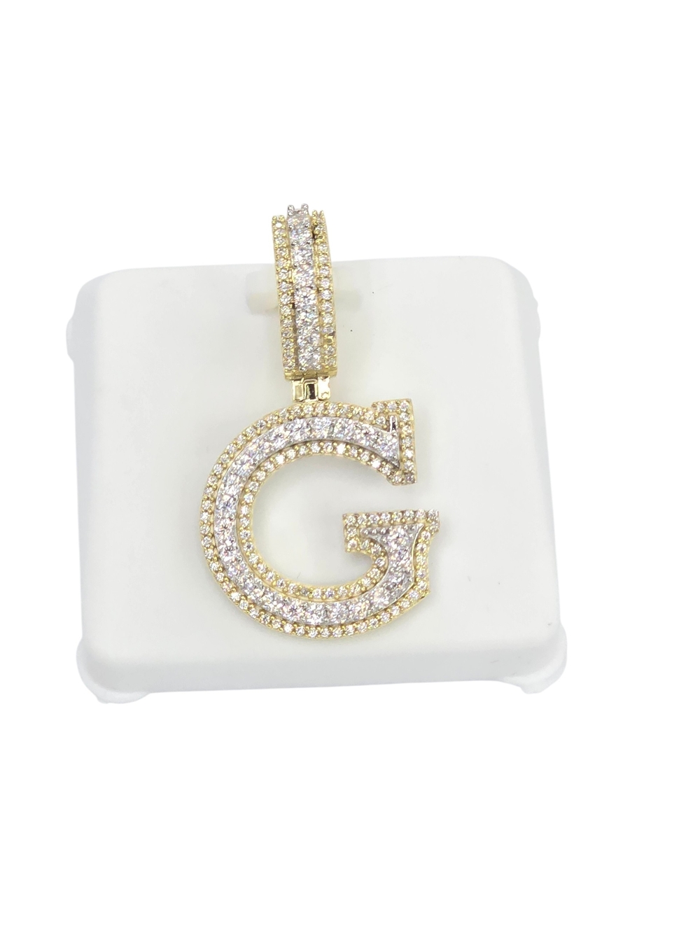 925 Sterling Silver Moissanite Diamond Letter G Pendant